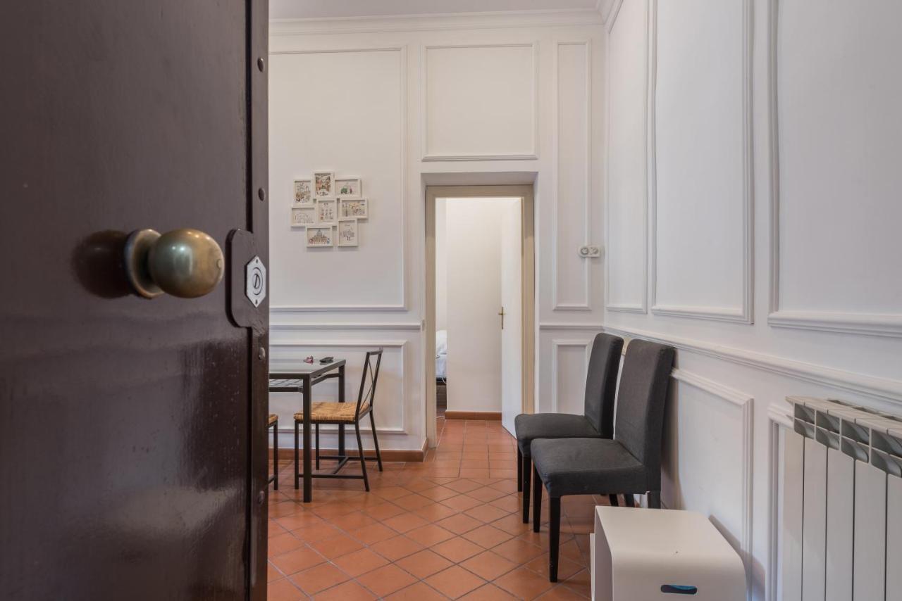Joivy Trevi Fountain'S Relais Apartman Róma Kültér fotó